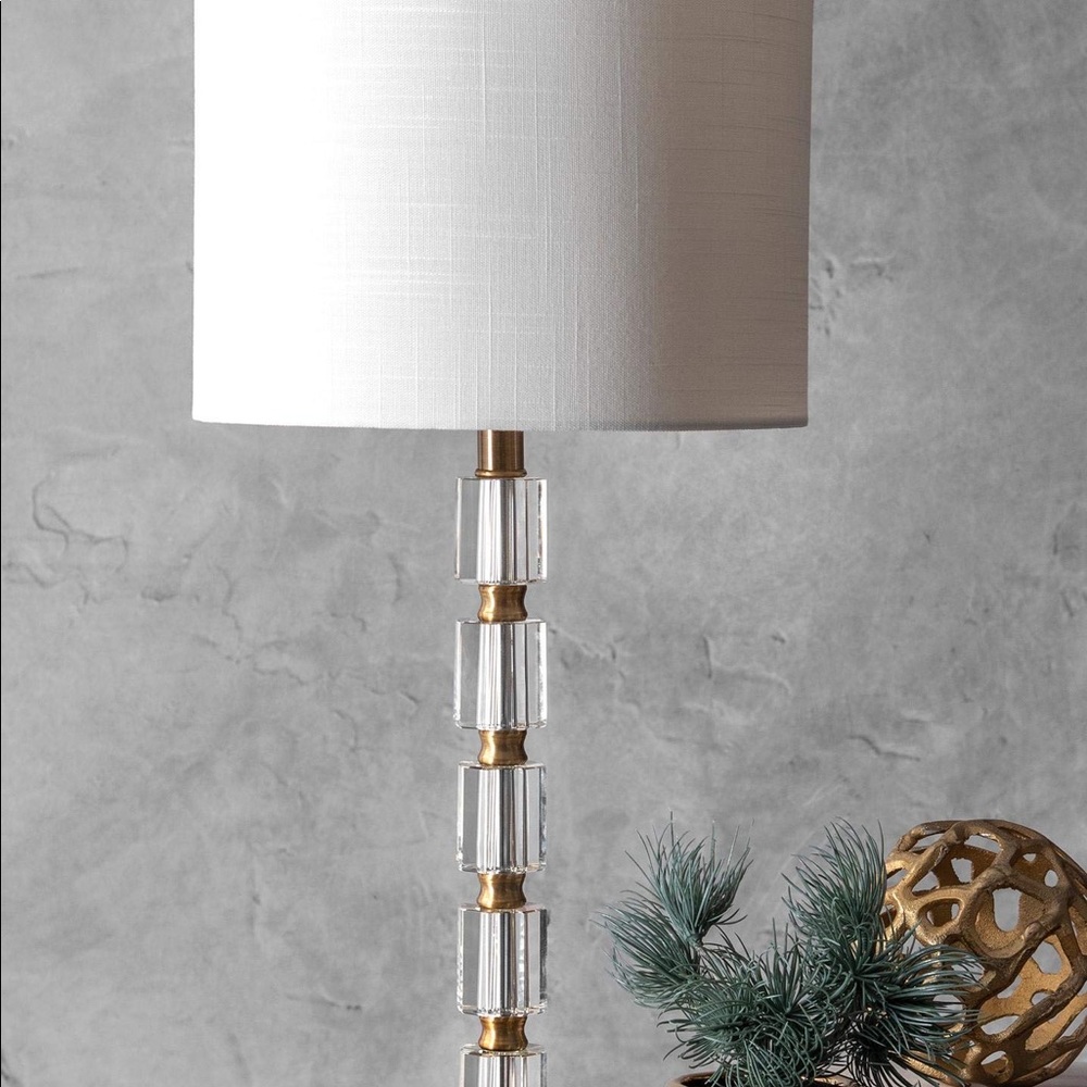 Lamp - Picture 2 of 4